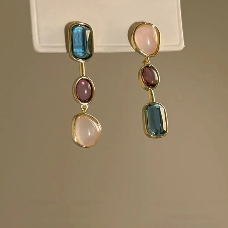 Asymmetric Colorful Resin Earrings for Women Retro Contrast Geometric Dangle Earrings Korean Jewelry High Quality Wholesale - Image 3