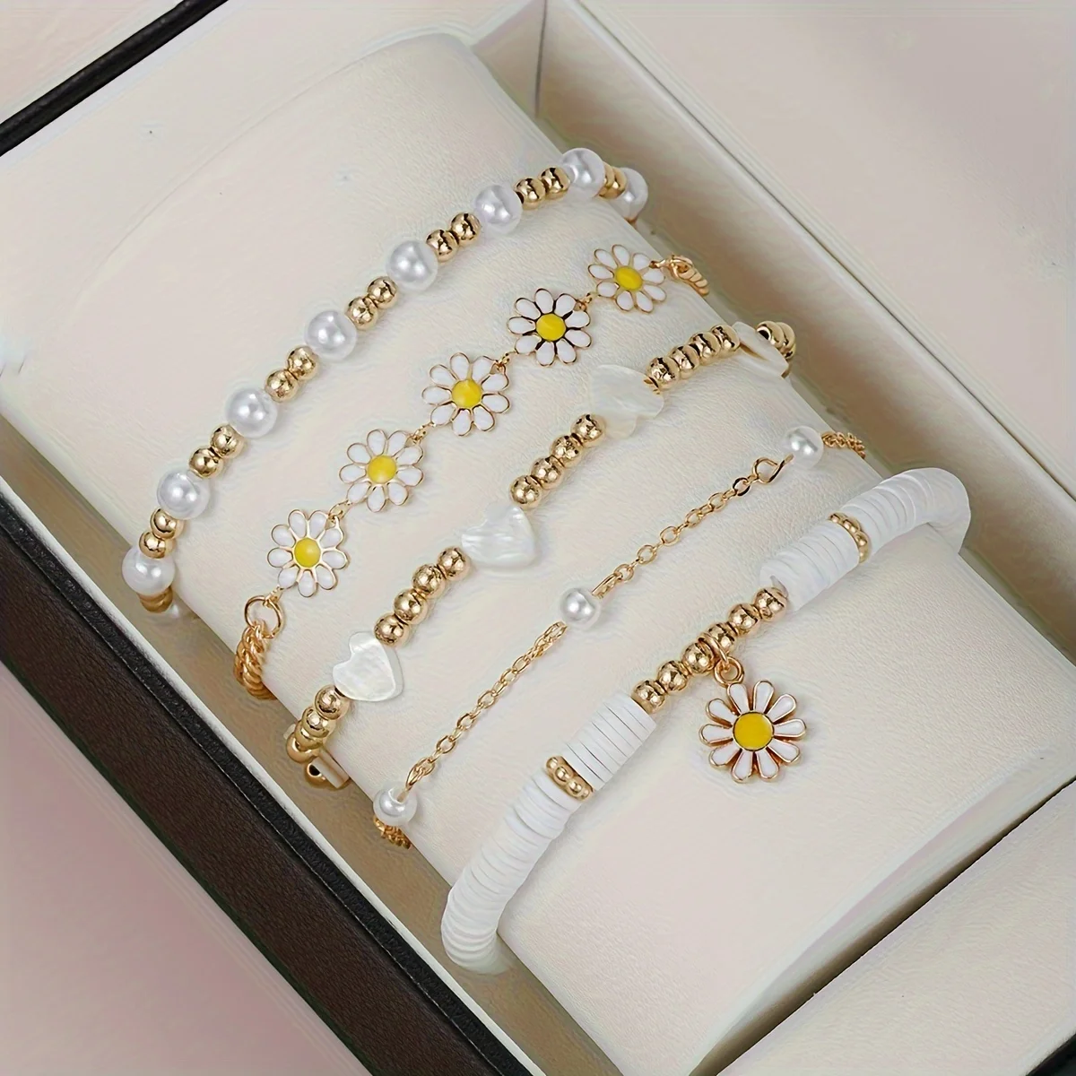 4pcs Vintage Daisy Flower Pendant Faux Pearl Bracelet Set for Women Bohemian Beaded Enamel Star Stackable Hand String Jewelry - Image 5