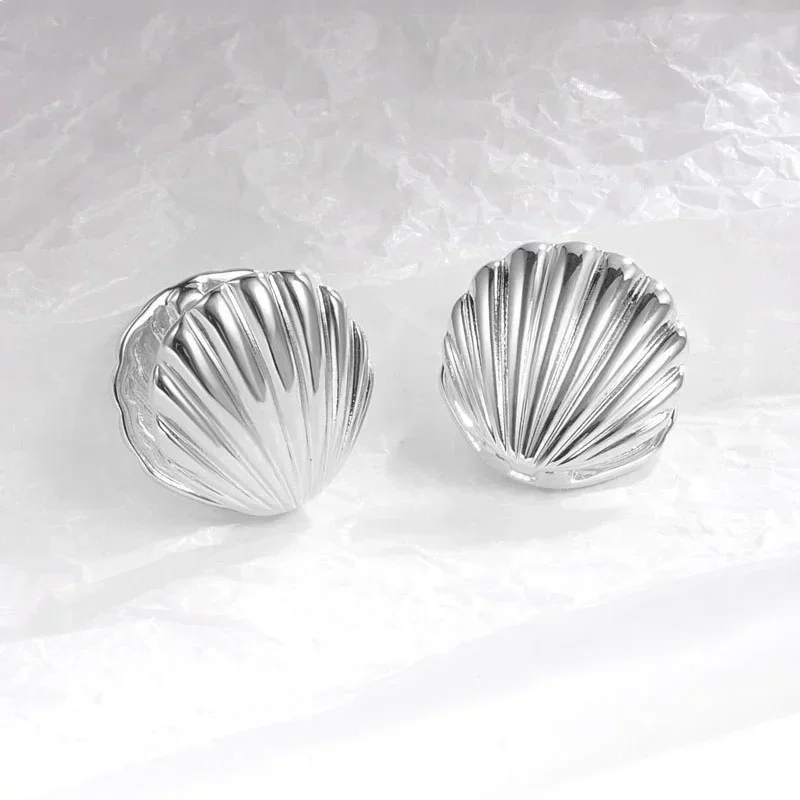 New Exaggeration Ocean Shell Texture Stud Earrings for Women Trendy Accessories Personalization Jewelry Earrings Daily Wear - Image 4