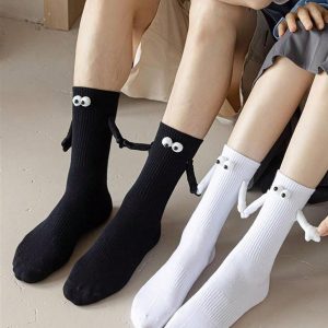 2 Pairs Of Unisex Magnetic Matching Socks With Cute Eye Patterns