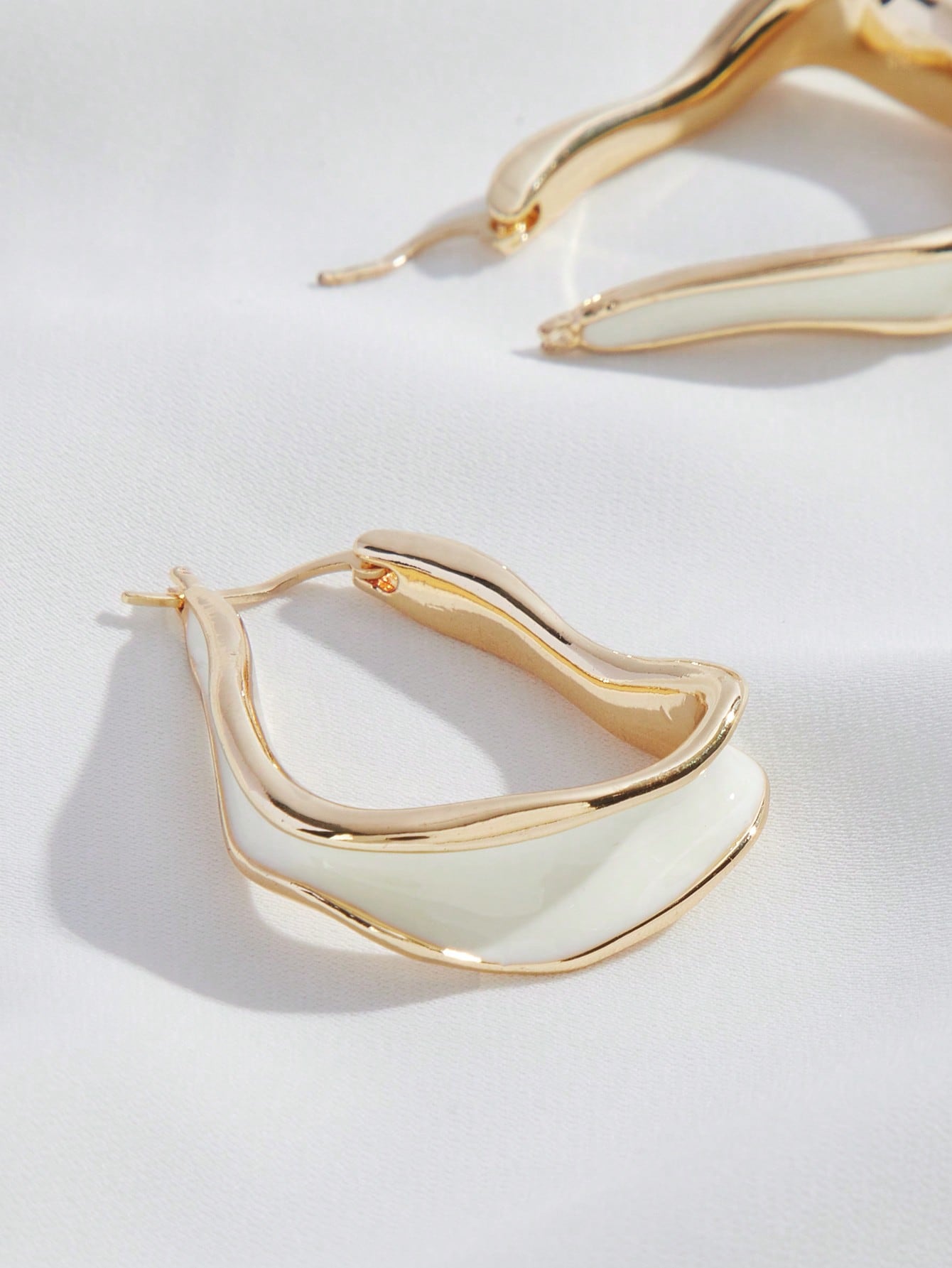1pair Casual Zinc Alloy Asymmetric Design Hoop Earrings For Women For Daily Decoration